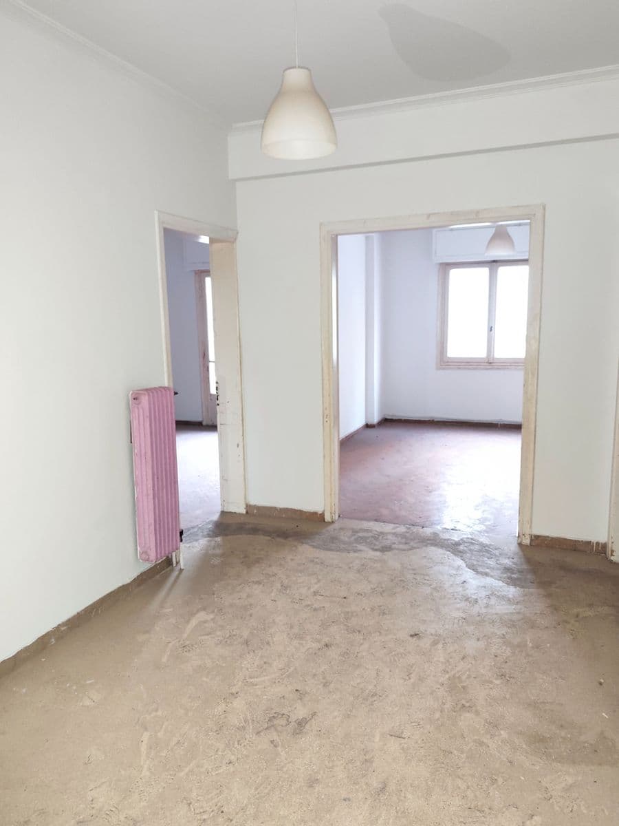 2-room Apartment, 90m² — Kipseli