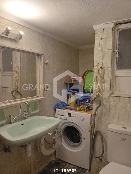 3-room Apartment, 109m² — Kipseli, built 1973 - 7