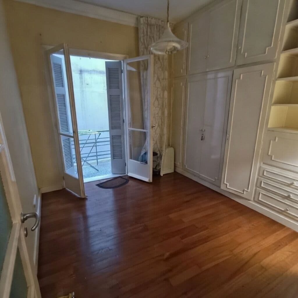 3-room Apartment, 90m² — Kipseli, built 1960 - 2