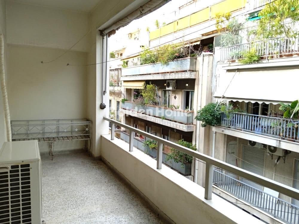 2-room Apartment, 124m² — Kipseli, built 1964 - 1