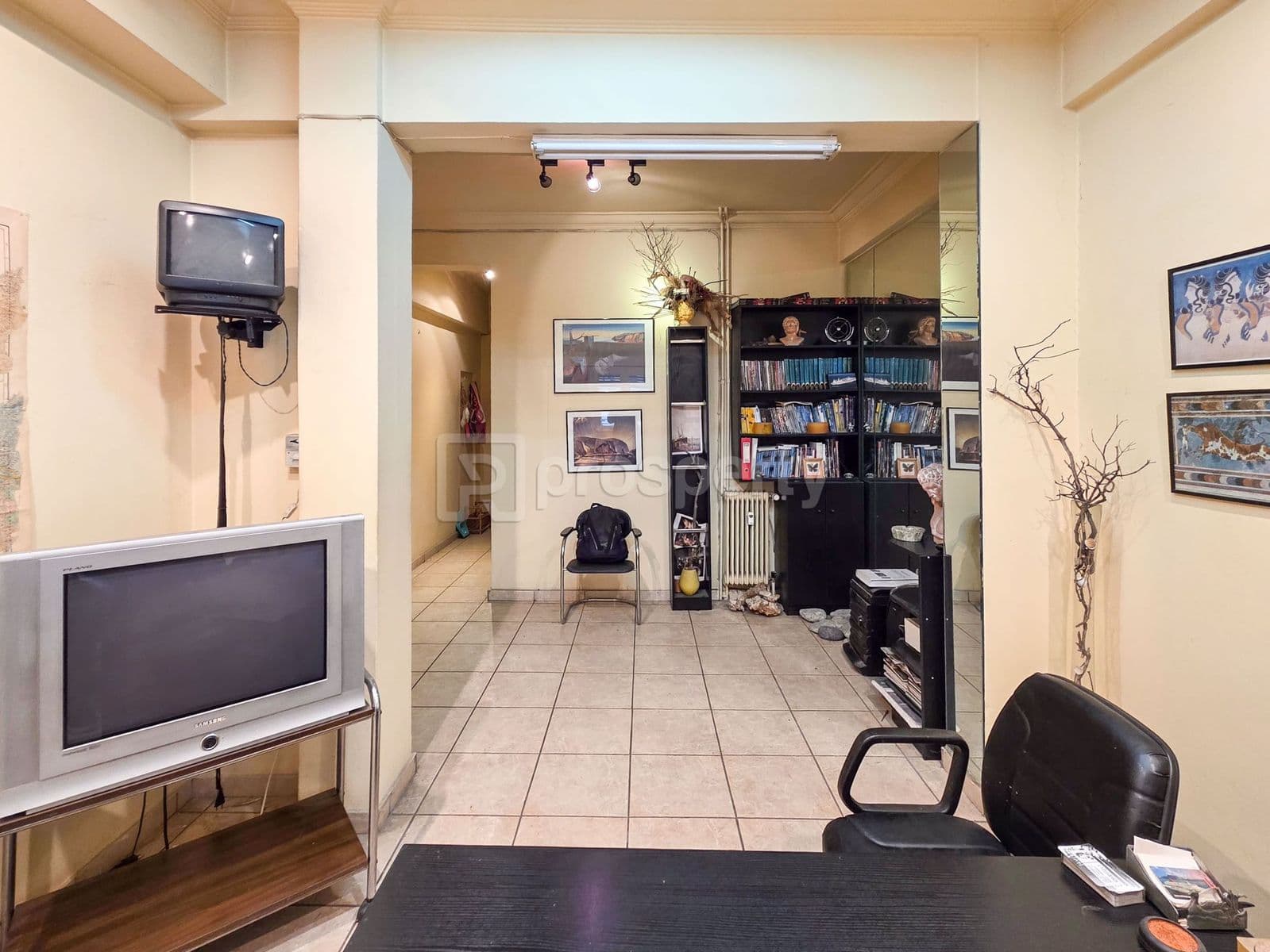 1-room Apartment, 65m² — Kipseli, built 1955