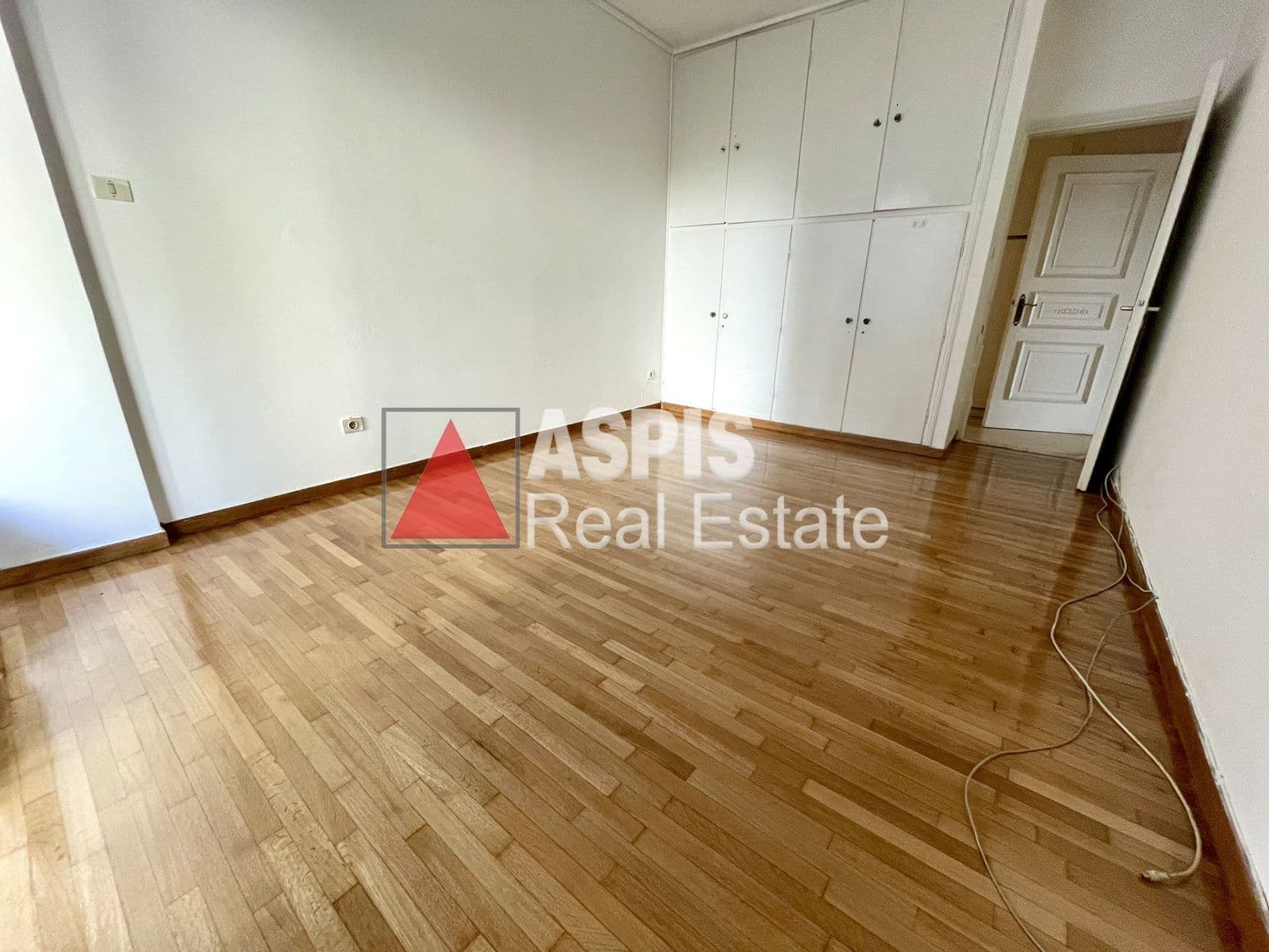 2-room Apartment, 113m² — Kipseli, built 1969 - 2